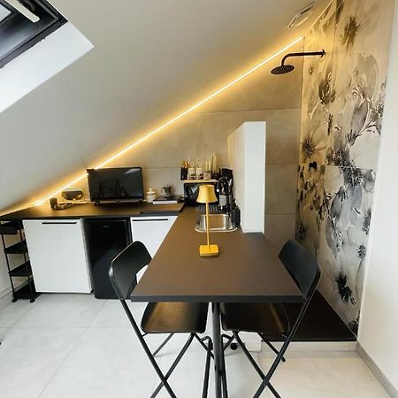 Ferienwohnung Lovely Mini Attic Rapallo Exterior foto