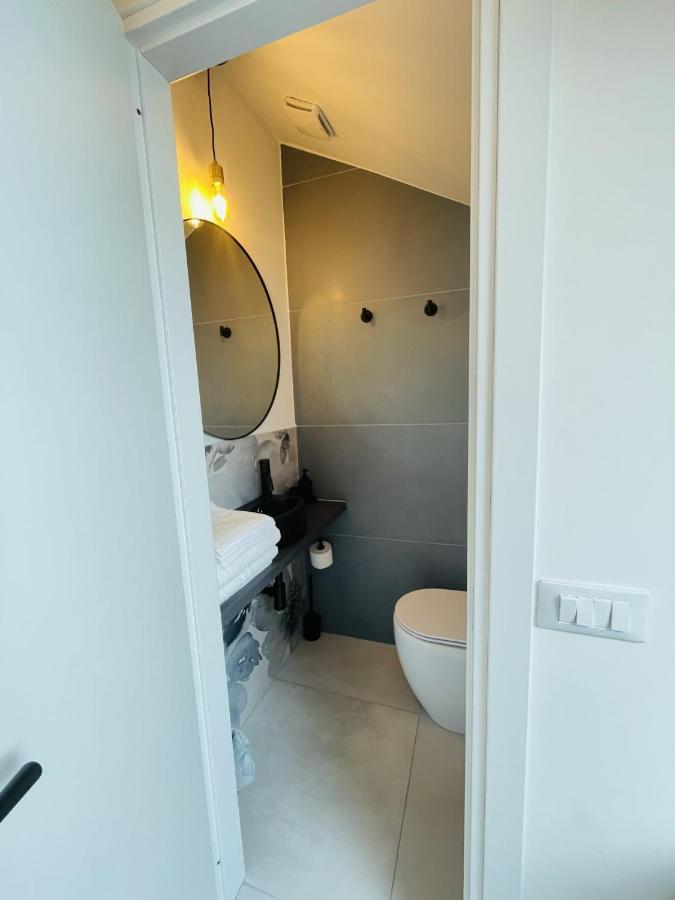 Ferienwohnung Lovely Mini Attic Rapallo Exterior foto